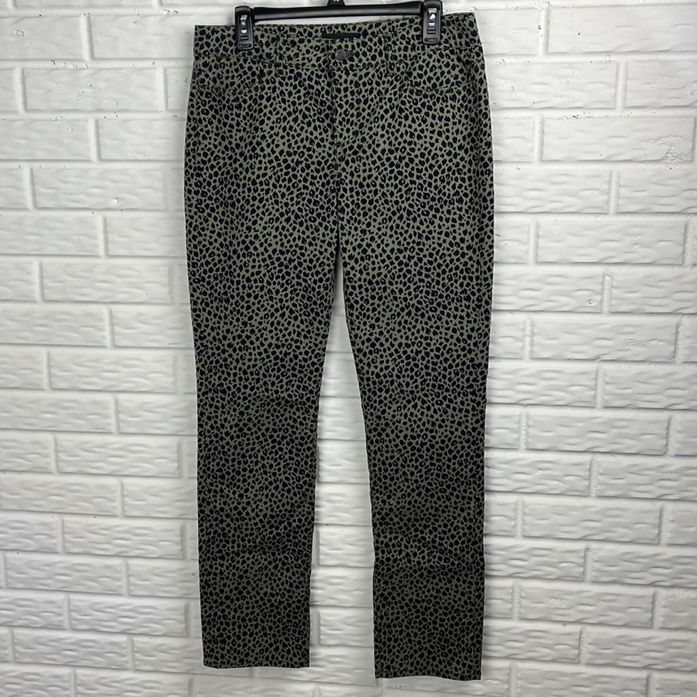 TALBOTS CHEETAH PRINT OLIVE GREEN NAVY SOFT COTTON SPANDEX JEAN SIZE 8